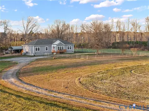 10885 Zilles Rd, Blackstone, VA 23824 photo 3