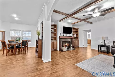 10885 Zilles Rd, Blackstone, VA 23824 photo 4