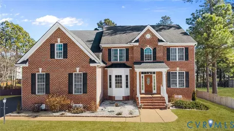 11007 Wooferton Ct, Midlothian, VA 23112