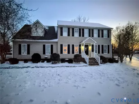 7999 Ellerson Station Dr, Mechanicsville, VA 23111