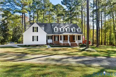 104 Petersburg Rd, Powhatan, VA 23139