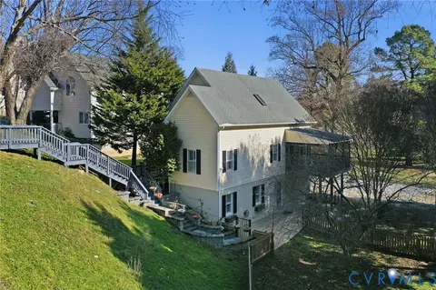 2703 Hillcrest Rd, Richmond, VA 23225