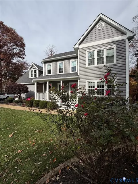 11512 Mcnair Cir, North Chesterfield, VA 23236