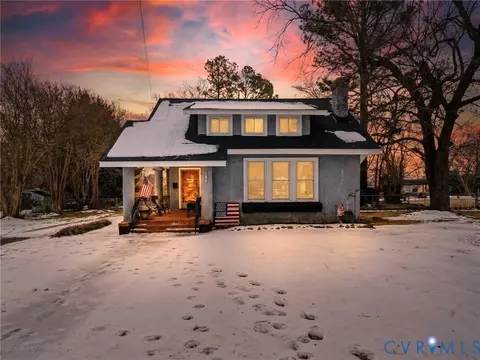 145 Carroll Ave, Colonial Heights, VA 23834