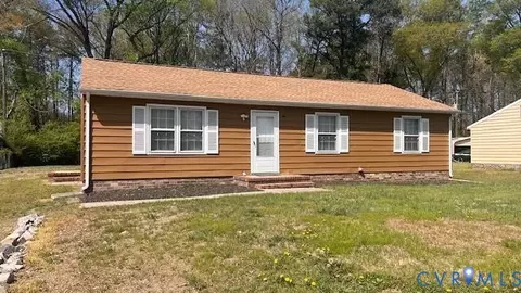 21312 Warrior Dr, South Chesterfield, VA 23803