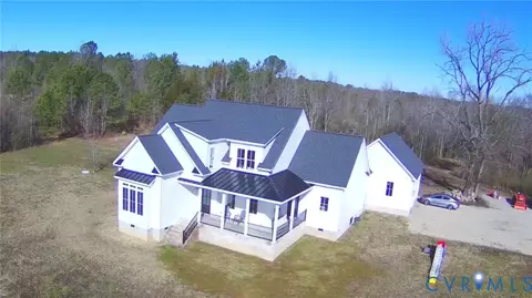 7017 Claiborne Rd, Sutherland, VA 23885
