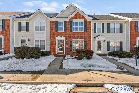 9705 Magnolia Pointe Pl, Glen Allen, VA 23059