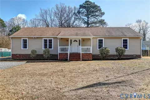 4343 Thorncroft Dr, Glen Allen, VA 23060