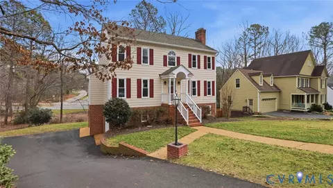 Exterior - 6003 Lansgate Rd, Midlothian, VA 23112 photo 3 of 9