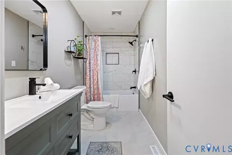 Bath - 5000 Enchanted Ln, Richmond, VA 23237 photo 2 of 6