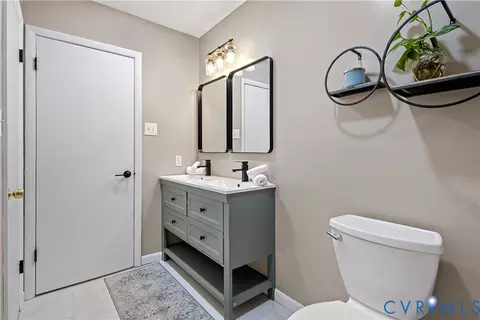 Bath - 5000 Enchanted Ln, Richmond, VA 23237 photo 4 of 6