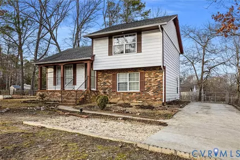 Exterior - 5000 Enchanted Ln, Richmond, VA 23237 photo 2 of 8