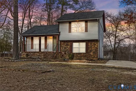 5000 Enchanted Ln, Richmond, VA 23237