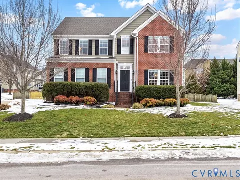 14384 Charter Landing Dr, Midlothian, VA 23114