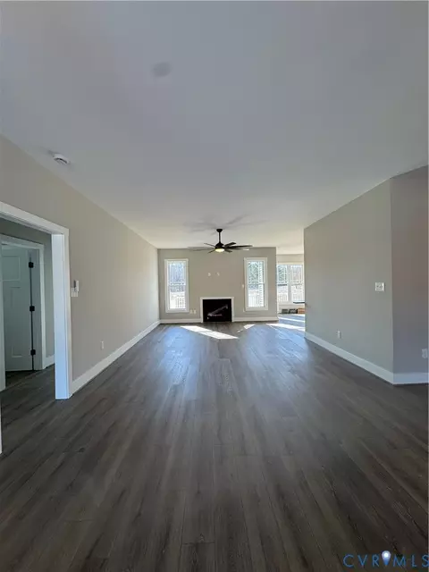 Living - 1306 General Puller Hwy, Saluda, VA 23149 photo 1 of 2