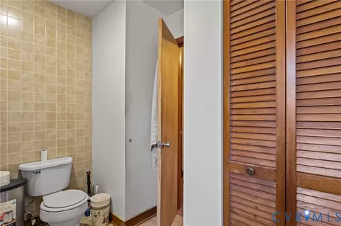 Bath - 7815 Kahlua Dr, Richmond, VA 23227 photo 2 of 3