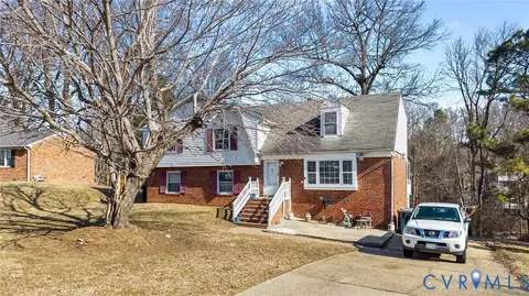 Exterior - 7815 Kahlua Dr, Richmond, VA 23227 photo 5 of 6