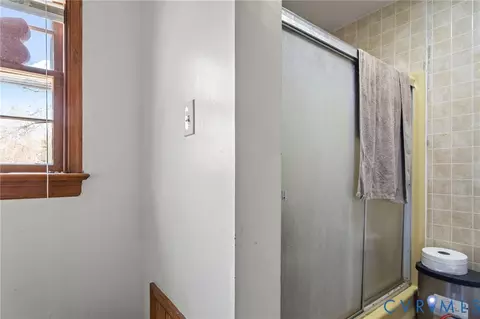 Bath - 7815 Kahlua Dr, Richmond, VA 23227 photo 3 of 3