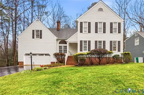 5601 Sandstone Ridge Rd, Midlothian, VA 23112