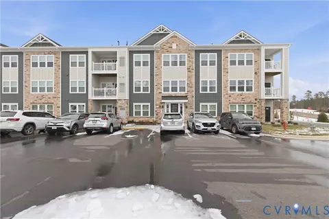 6655 Citory Way #203, Moseley, VA 23120
