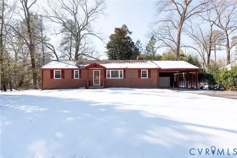 12780 Richmond St, Chester, VA 23831