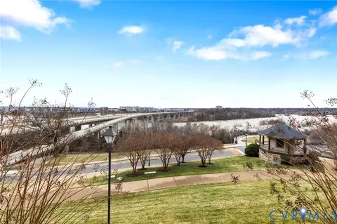 View/Area - 721 S Pine St, Richmond, VA 23220 photo 4 of 9