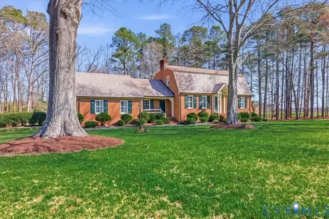 37023 Old Wakefield Rd, Wakefield, VA 23888