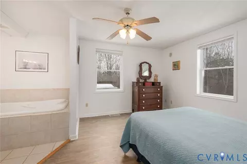 897 Willow Lake Rd, Buckingham, VA 23921 photo 16