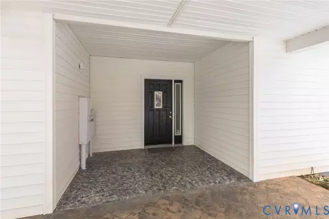 897 Willow Lake Rd, Buckingham, VA 23921 photo 4
