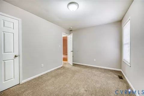 Bedroom - 7045 Tranquility Ln, Sutherland, VA 23885 photo 3 of 5