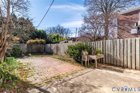 Exterior - 2413 Stuart Ave, Richmond, VA 23220 photo 5 of 5