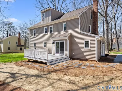 Exterior - 2501 Wildercroft Rd, Midlothian, VA 23113 photo 11 of 15