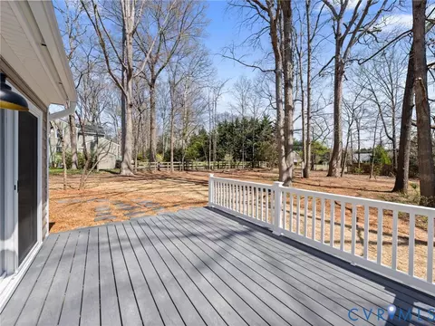 Exterior - 2501 Wildercroft Rd, Midlothian, VA 23113 photo 13 of 15