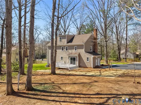 Exterior - 2501 Wildercroft Rd, Midlothian, VA 23113 photo 14 of 15