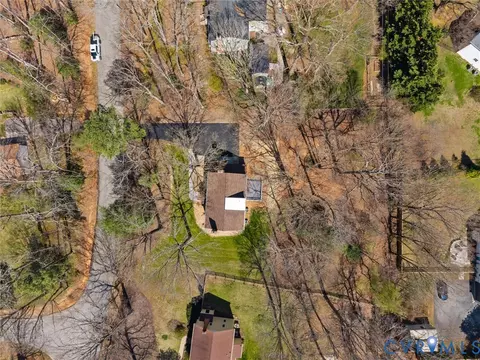 View/Area - 2501 Wildercroft Rd, Midlothian, VA 23113 photo 2 of 3