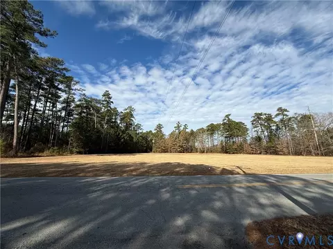 120 N Allen Rd, Jarratt, VA 23867