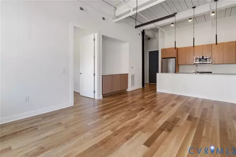 Living - 2201 E Main St, Richmond, VA 23223 photo 2 of 7