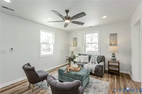 1100 E 16th St, Richmond, VA 23224 photo 9