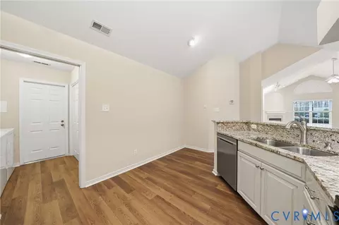 1336 Tannery Cir, Midlothian, VA 23113 photo 13