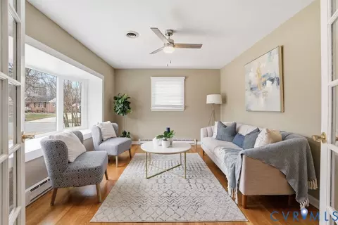 100 Appomattox Ct, Colonial Heights, VA 23834