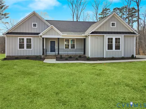 958 Buckners Ln, Mineral, VA 23117