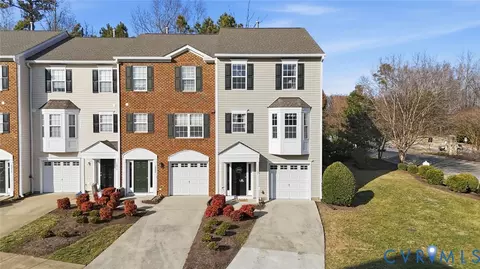 13300 Ridgemoor Ln, Midlothian, VA 23114