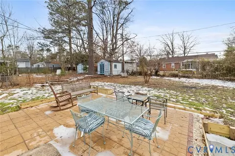 Exterior - 8911 Mapleton Rd, Henrico, VA 23229 photo 5 of 7