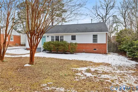 Exterior - 8911 Mapleton Rd, Henrico, VA 23229 photo 3 of 7