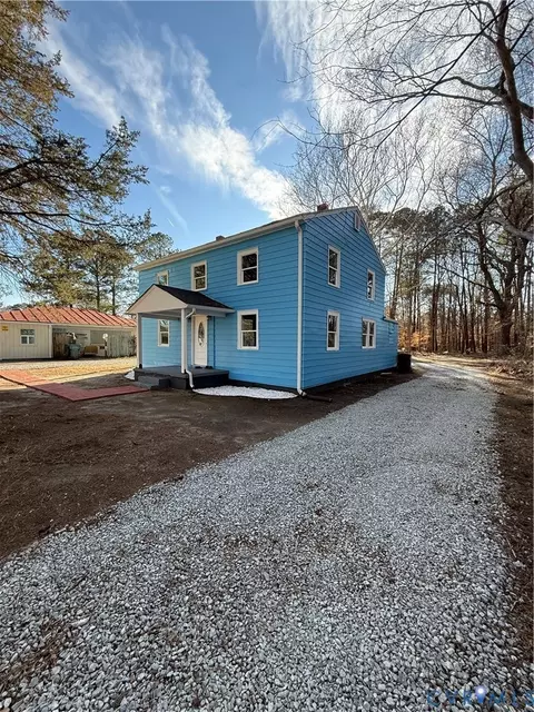 21426 Main St, Courtland, VA 23837