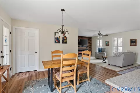 Dining - 6115 Prospect Rd, Gloucester, VA 23061 photo 3 of 3