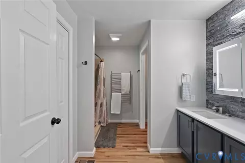 Bath - 6115 Prospect Rd, Gloucester, VA 23061 photo 2 of 5