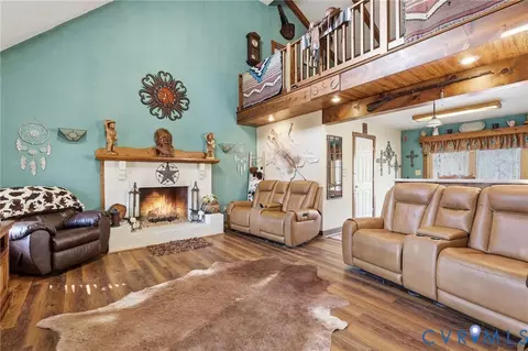Living - 4022 Evelake Rd, Richmond, VA 23237 photo 1 of 3