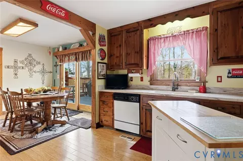 Kitchen - 4022 Evelake Rd, Richmond, VA 23237 photo 2 of 2