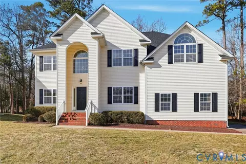 13306 Naylors Blue Ct, Chester, VA 23836